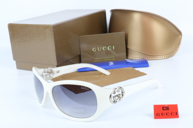 GUCCl Boutique Sunglasses 069